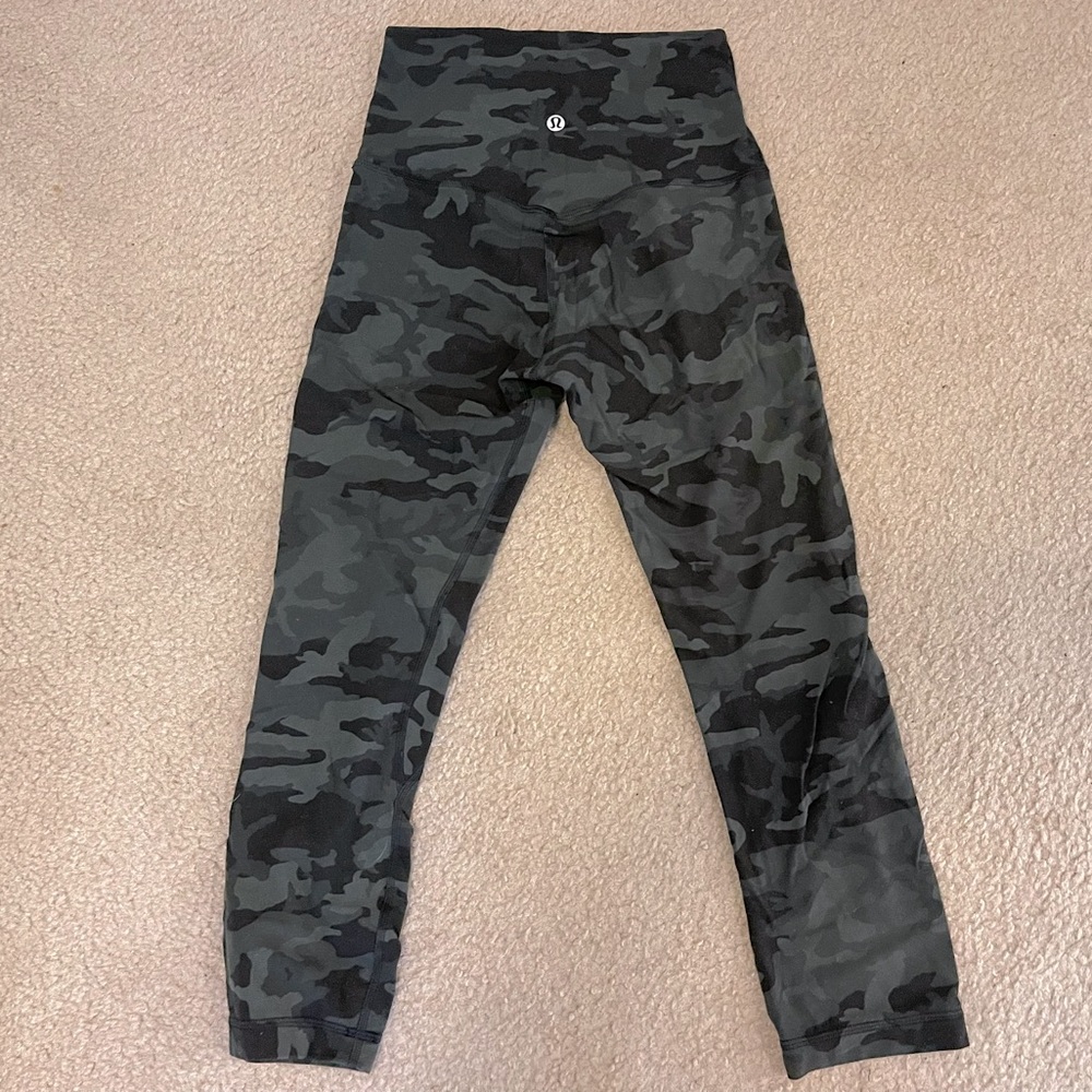 Lululemon Align leggings. 23” length. Size 4
